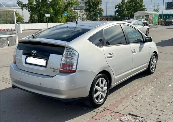 Toyota Prius cena 23500 przebieg: 420000, rok produkcji 2008 z Warszawa małe 46